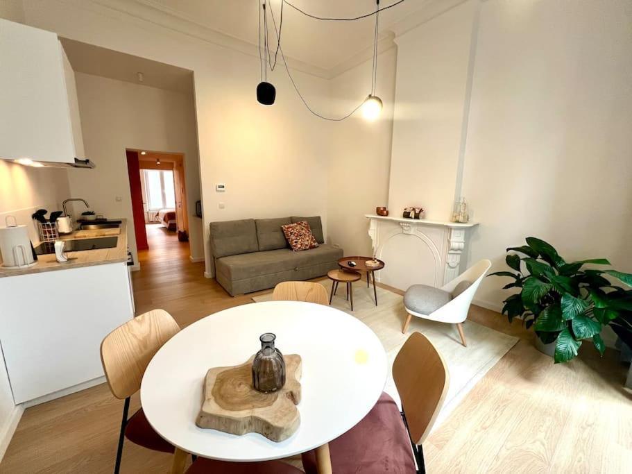 Apartament L'Escapade Chic - Cathedrale, Saint Lambert Liège Zewnętrze zdjęcie