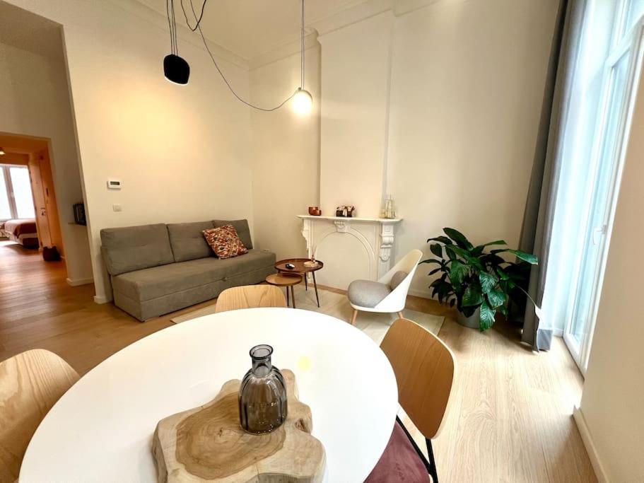 Apartament L'Escapade Chic - Cathedrale, Saint Lambert Liège Zewnętrze zdjęcie